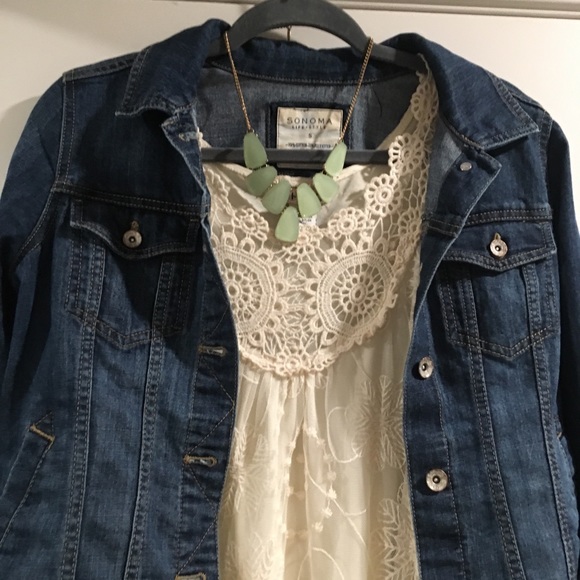 Cream Lace Dress - Picture 2 of 5